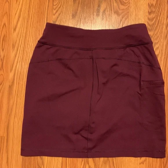 Duluth Trading Co Skort - Picture 2 of 7